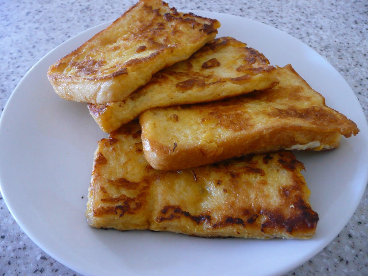 French toast - 4 slices for snacking on later