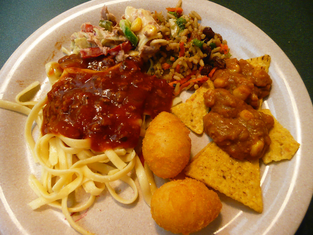 My plate of Sizzler salad bar goodies