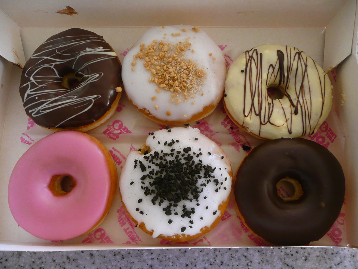 Six Donut King donuts