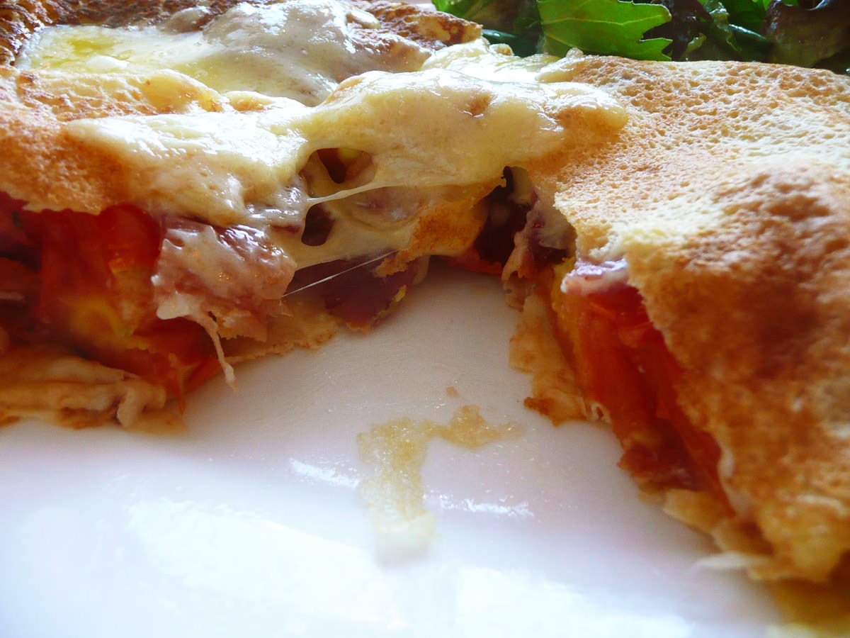 Bacon, roasted tomato and tasty cheddar cheese crepe - innards