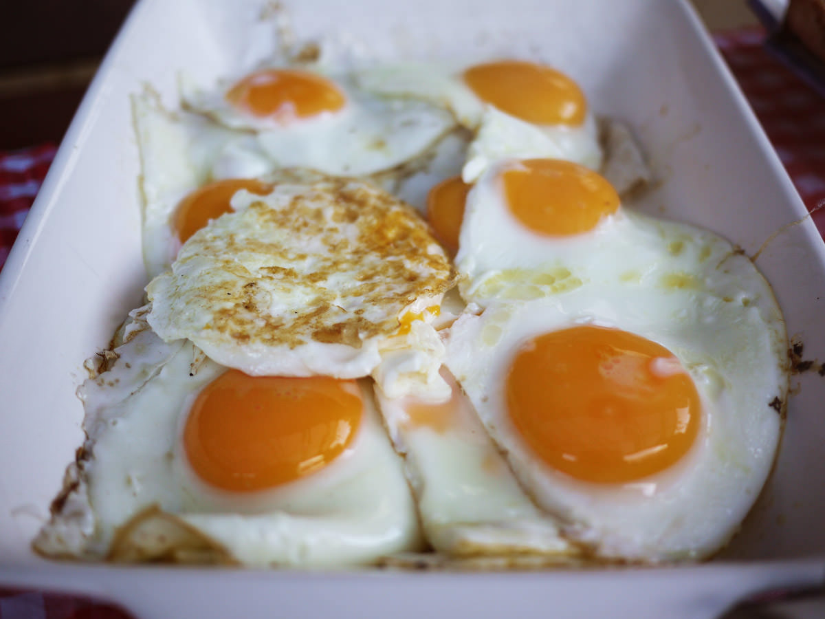 Fried eggs (one over easy)