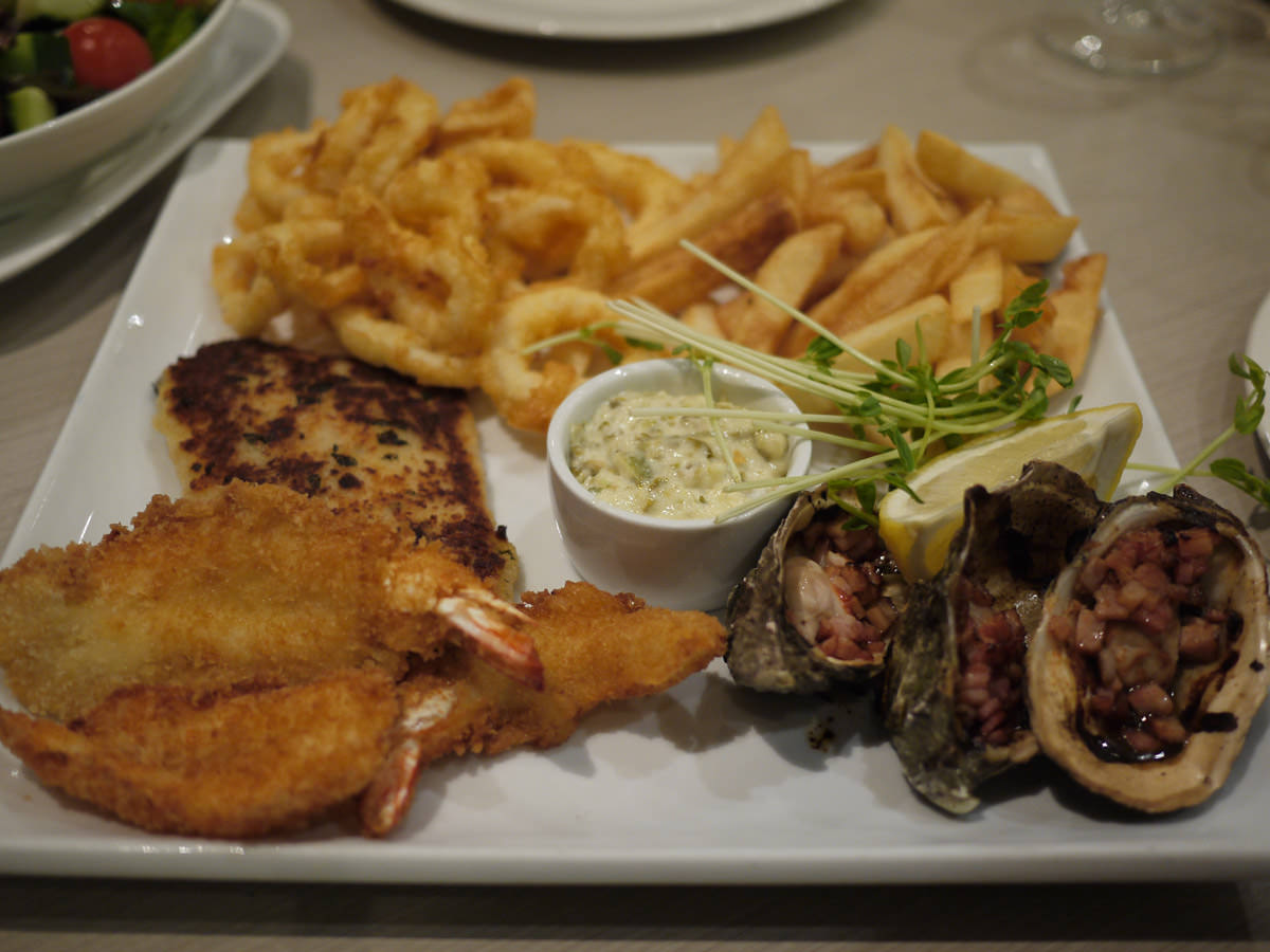 Great Aussie Seafood Platter for two (AU$48 per person)