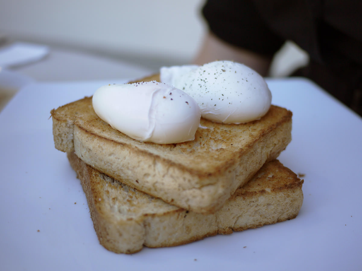 Poached eggs on toast (AU$9.50)