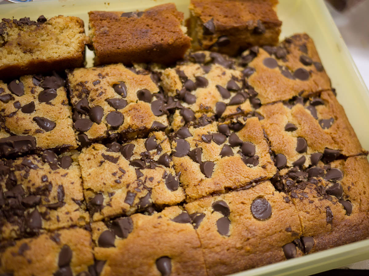 Peanut butter and choc chip blondies by Juji