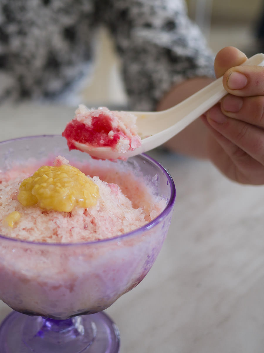 Ais kacang - the ice at the bottom was pink and sweet, soaked with rose syrup