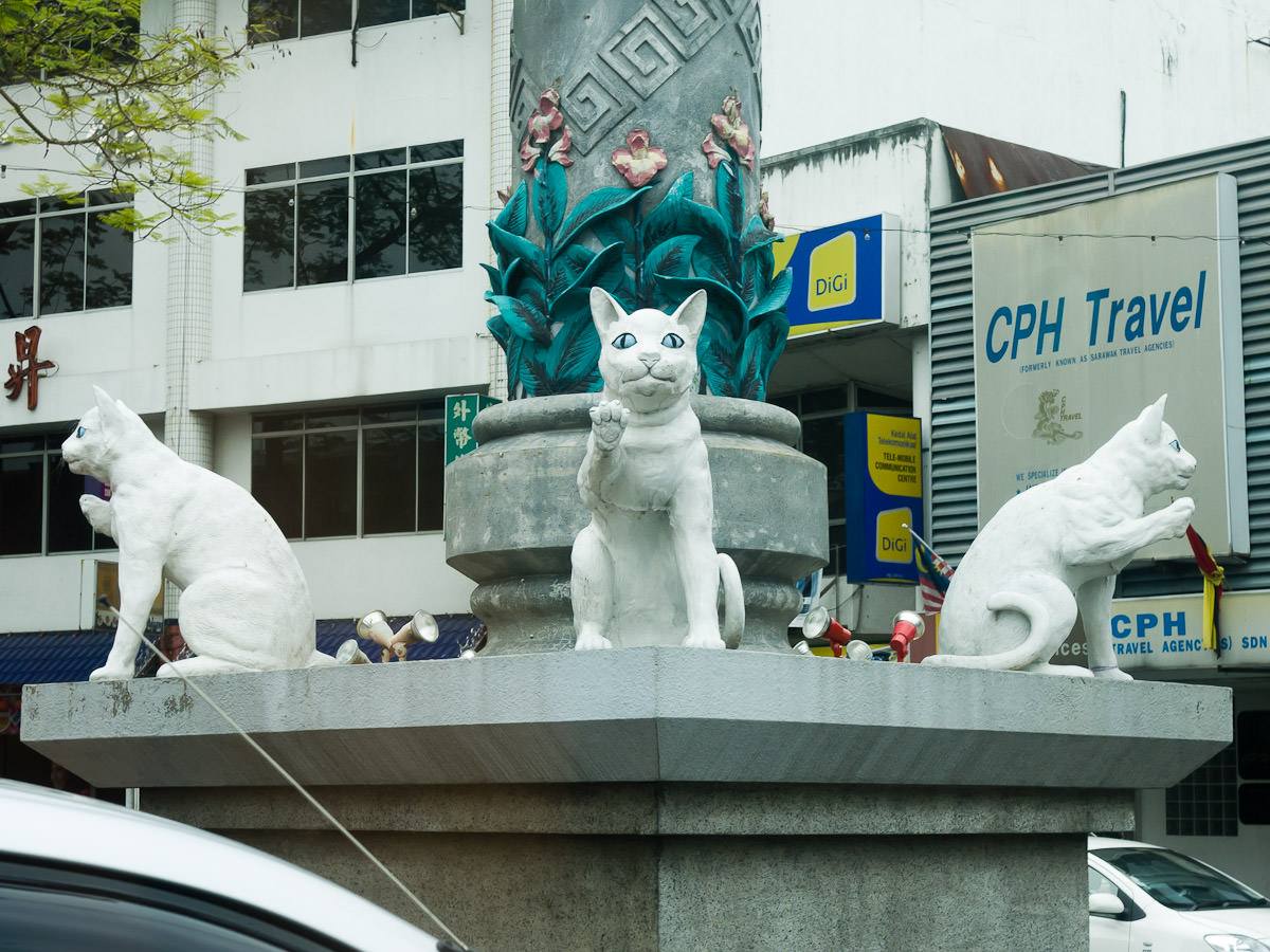 Cat statues, Kuching