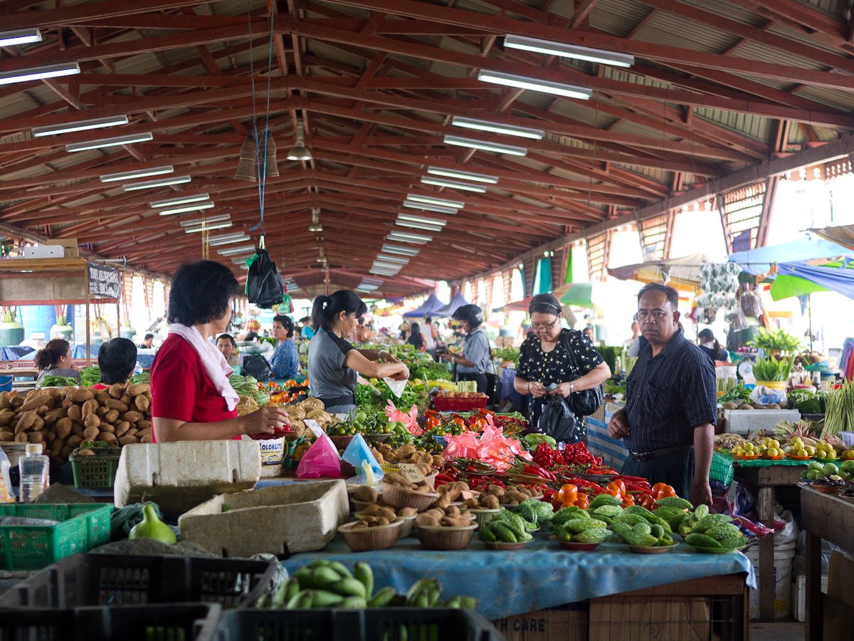 Satok Market