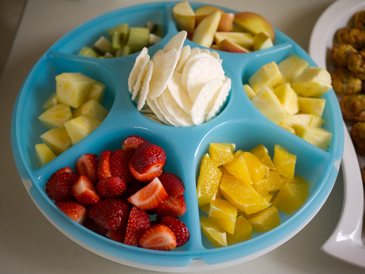 Fruit, cheese and crackers