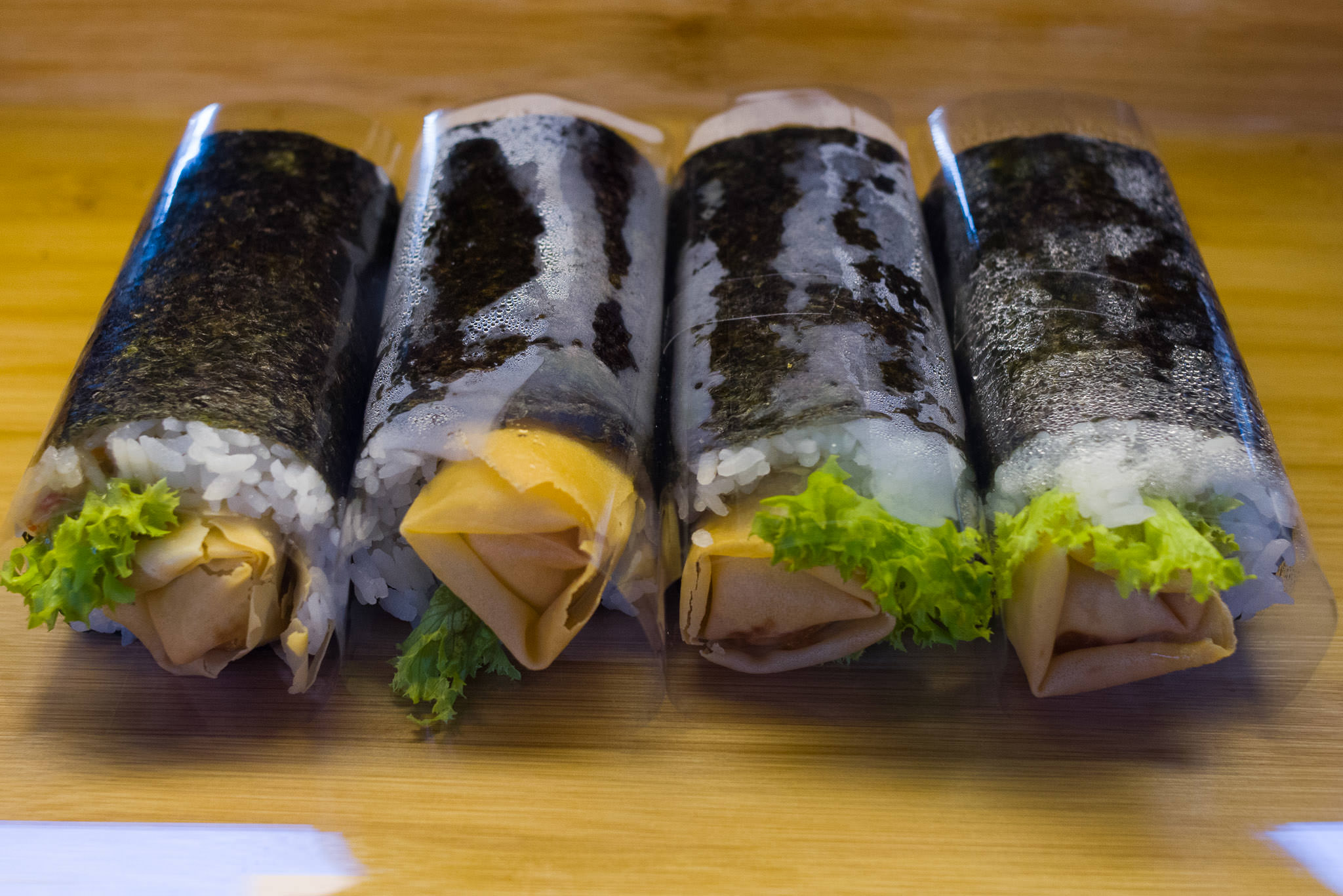 Takeaway spring roll sushi