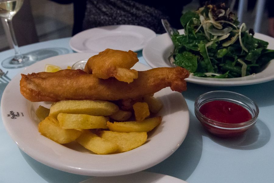 Fish Inn Chips and A Very Green Salad, The Oyster Inn, Waiheke Island