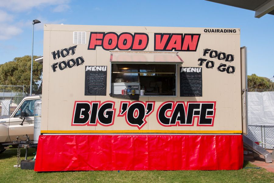 Big Q Cafe - food van from Quarading