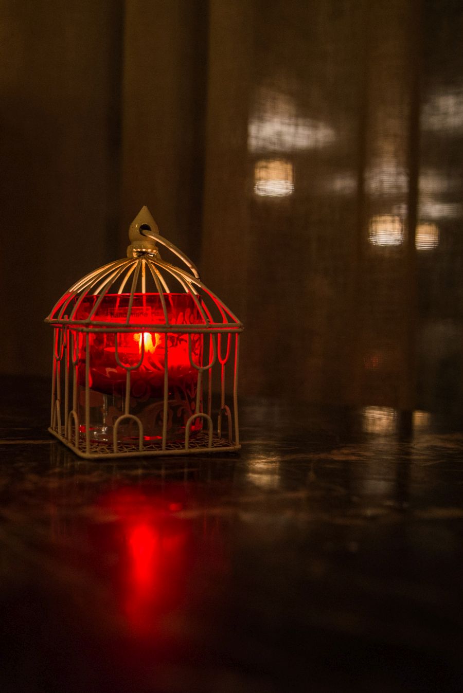 Lantern - The Aviary