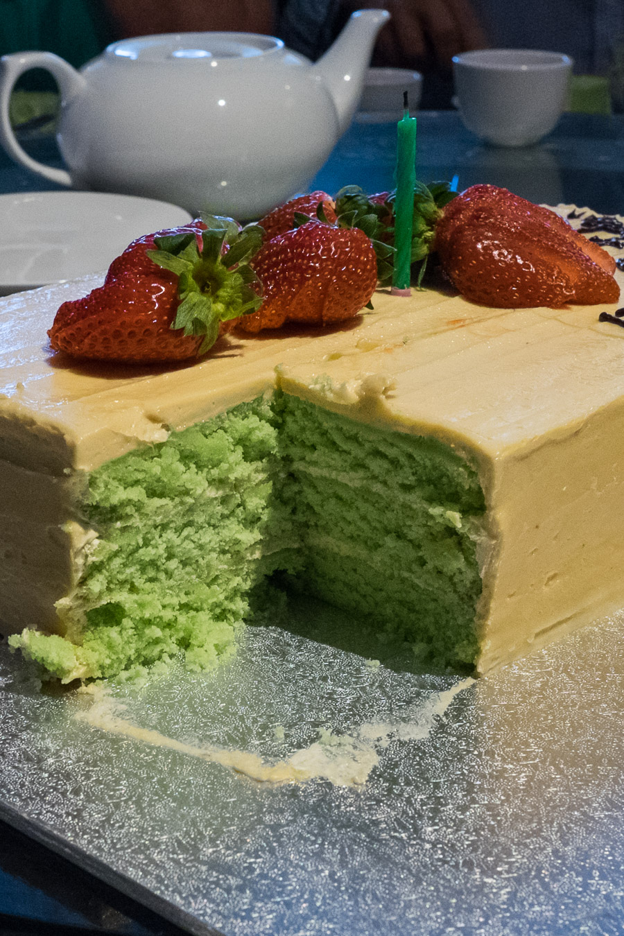 Love the green cake!