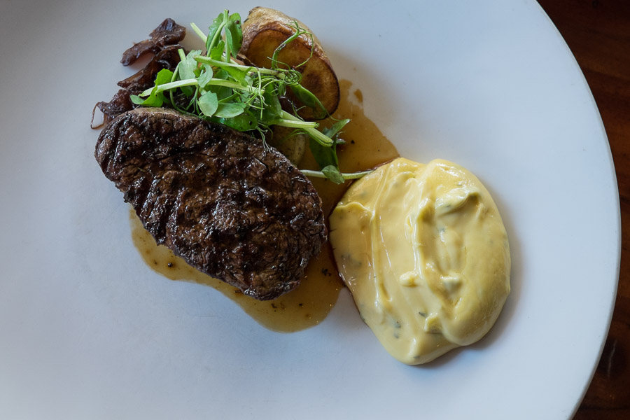 Kilcoy eye fillet (125 grams for AU$32), served with roast kipfler potatoes, caramelised red onion and bearnaise sauce.