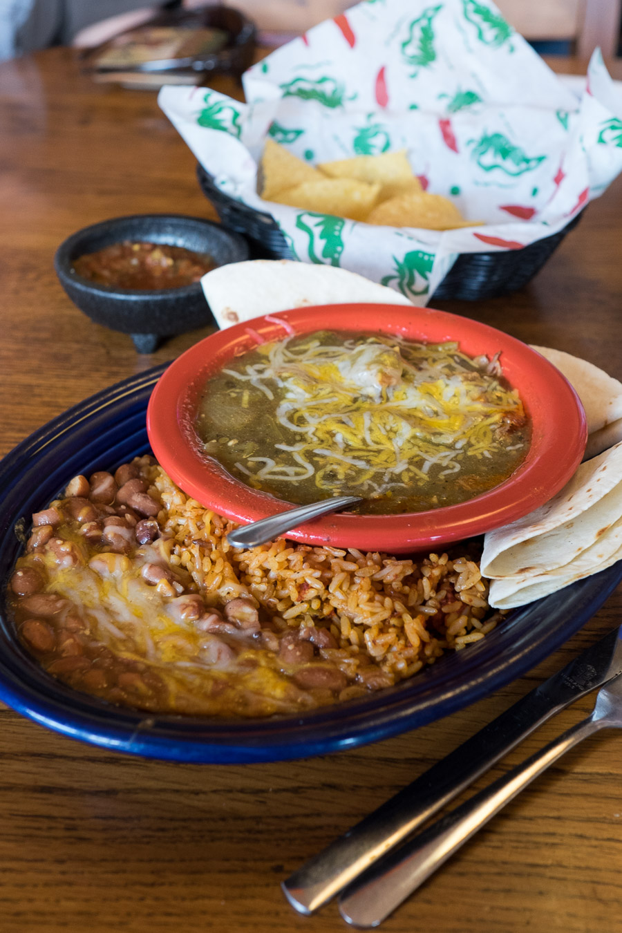 Chile verde with rice and beans, Zapata's 
