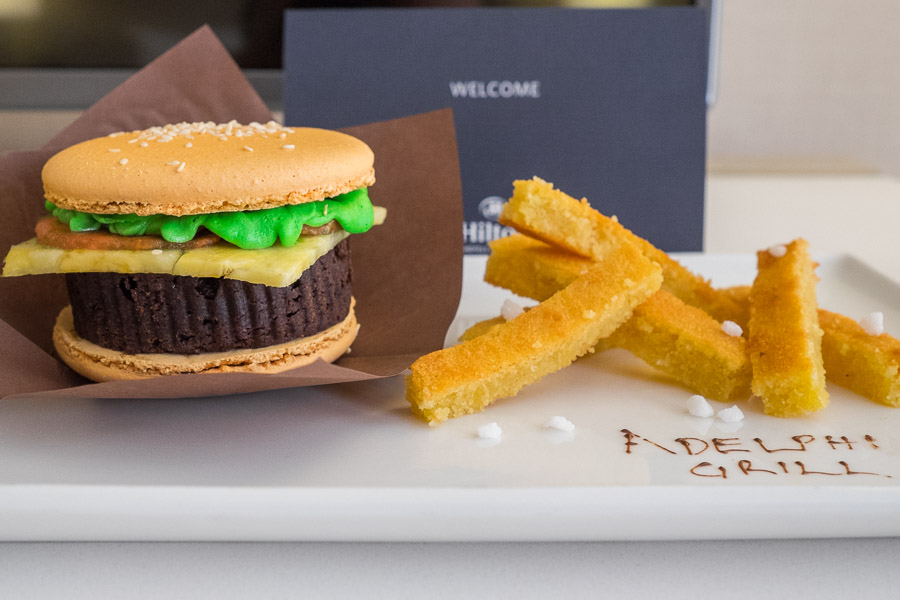 A welcome burgeron with cake fries